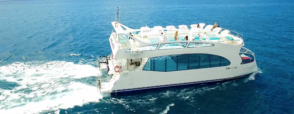 barco vip excellence yate de super lujo crucero pasito blanco Gran Canaria